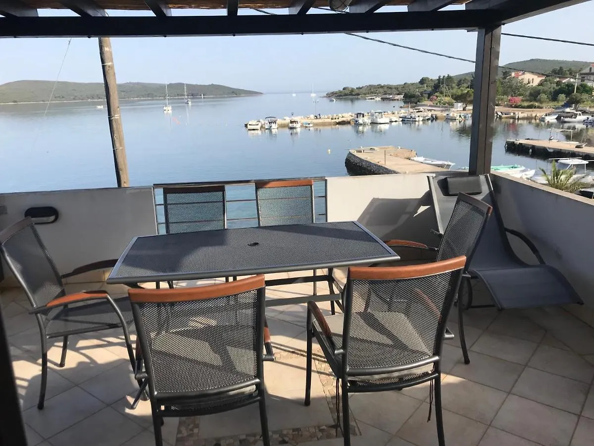 Prst 1 Apartment Ugljan
